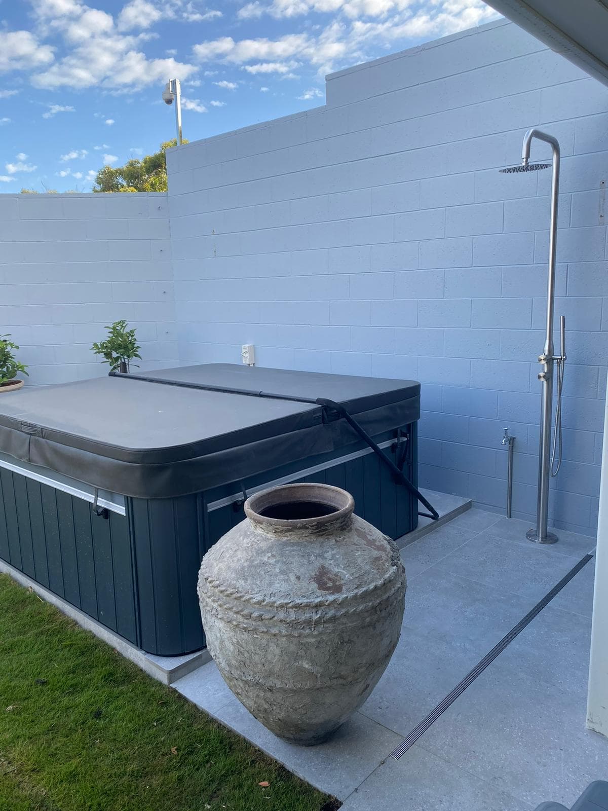 3fe9afb0-49f2-4193-8c81-777e83b1ace6